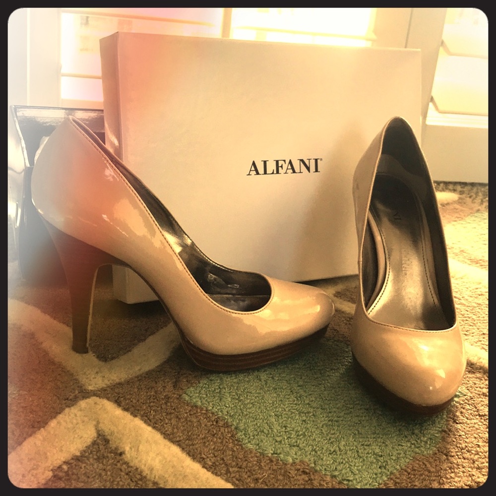 Alfani pumps 7M  👠
